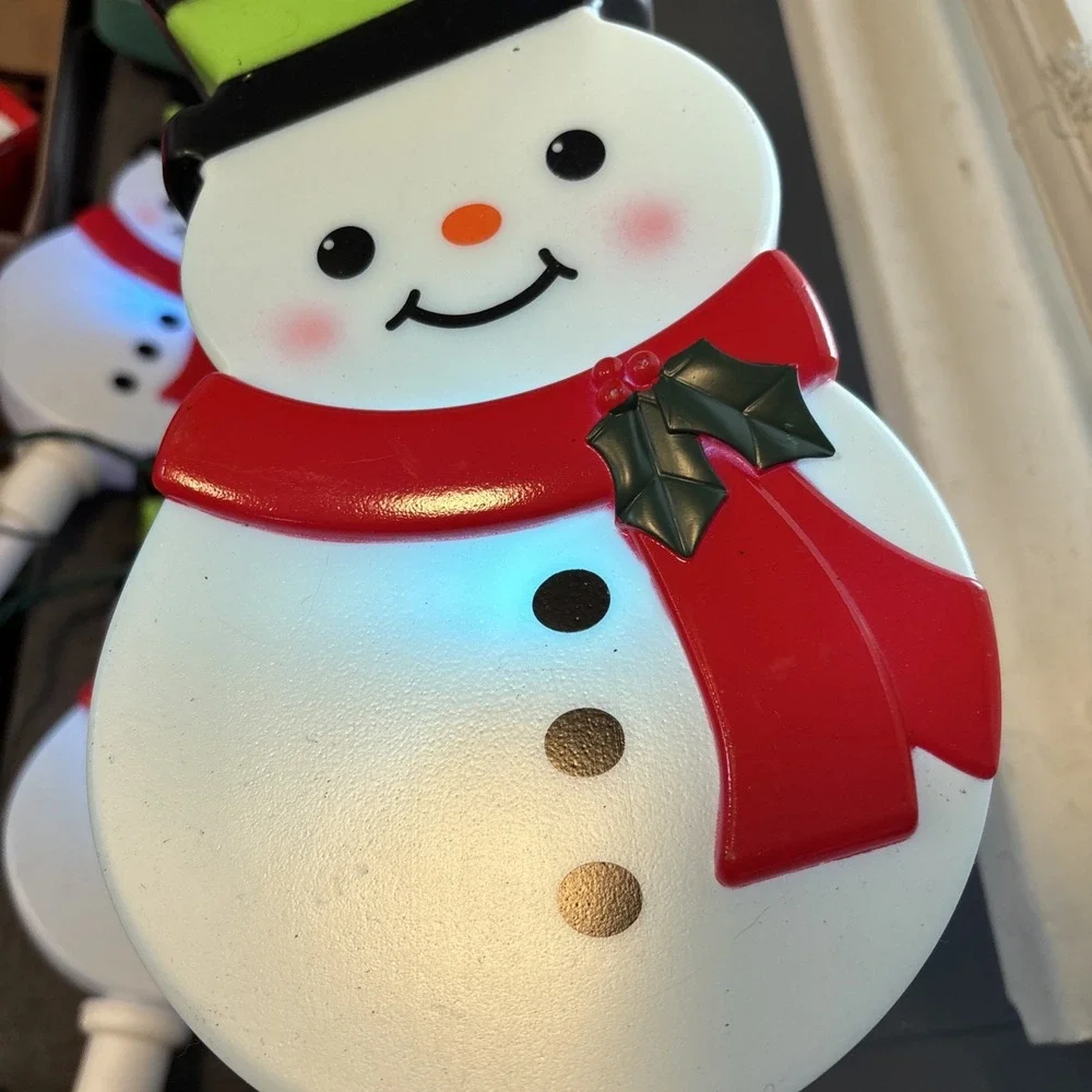 GEMMY Color Motion Winking‎ Blinking Blowmold  Snowman Christmas Pathway Lights